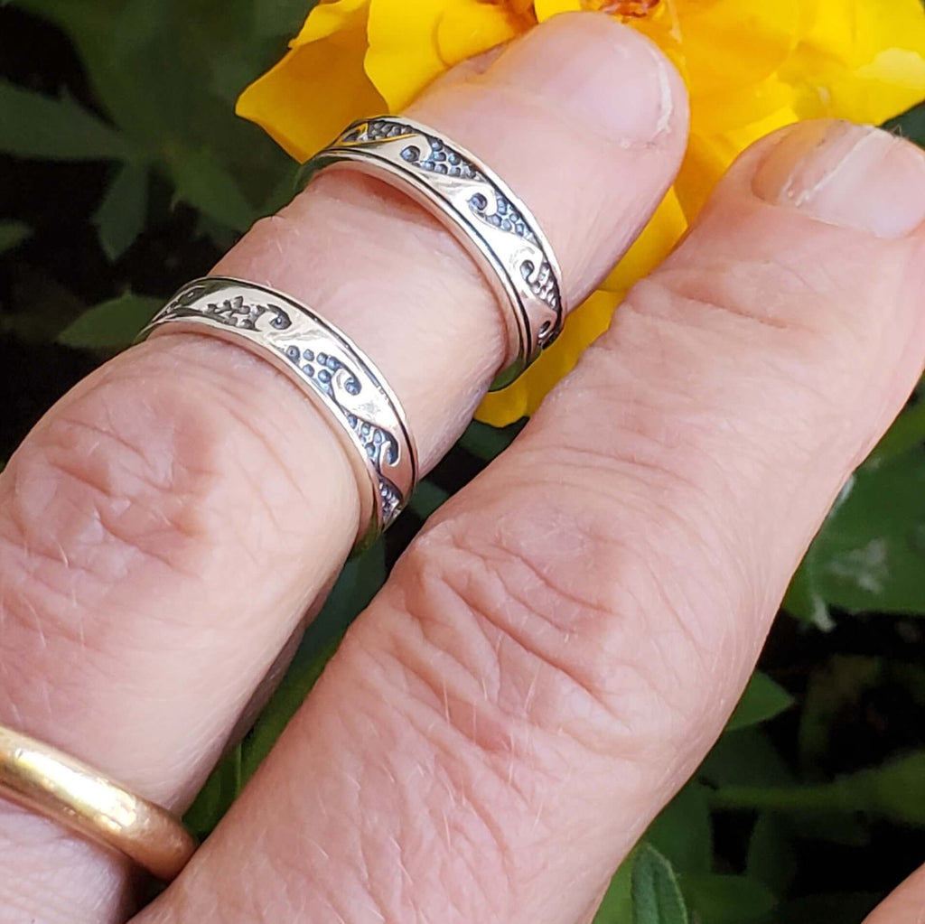 Assorted Sterling Silver Pinky-Toe Band Rings & Waves
