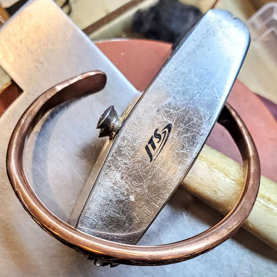 Handmade 2 ounce 6 Gauge Copper Hammered BIGGA Bangle